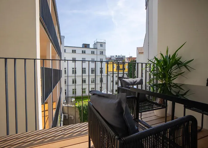42m2 Apartment, Location With Big Terrace Apartamento